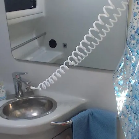 Marina Yatch Botel Lisboa